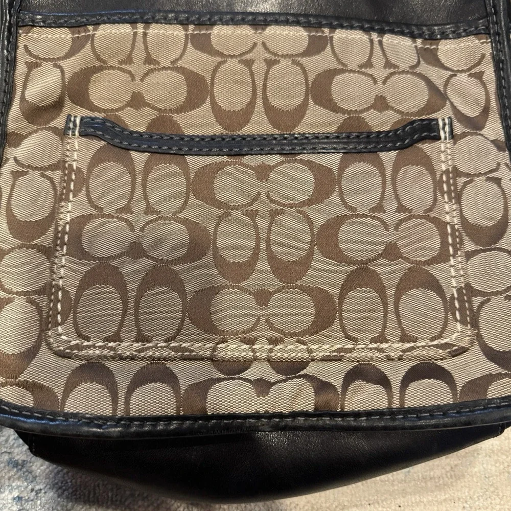 Y2K Coach Bleecker Signature Buckle Flap Shoulder Bag Messenger 2007 Vtg Coach